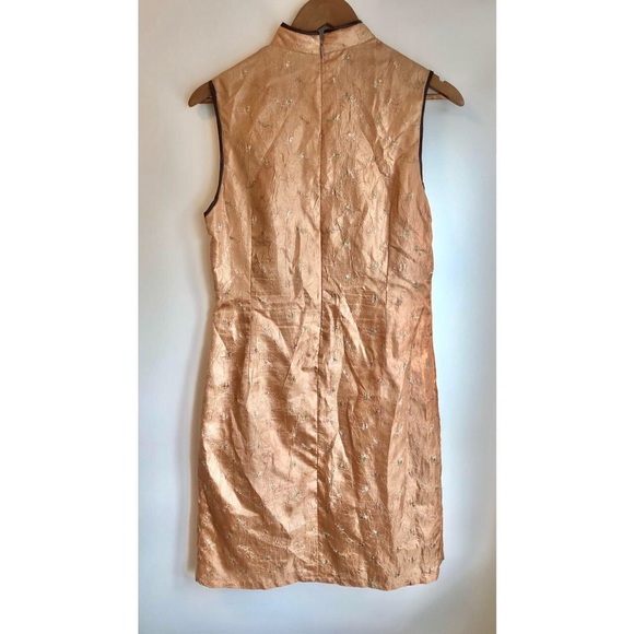 Unique cheongsam style dress - Picture 2 of 4